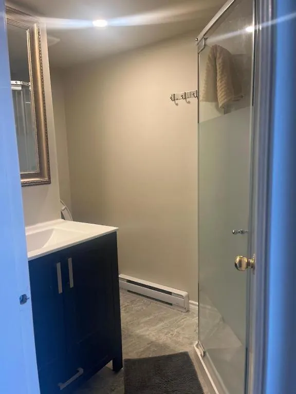 2 Bedroom Suint Water Front 維多利亞 0*,